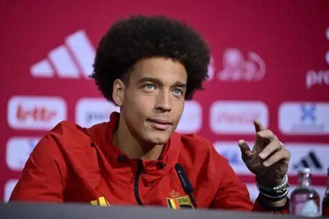 "قبل مواجهة مصر"..فيتسل يتحدث عن مستقبله والمشاركة في كأس العالم 2026